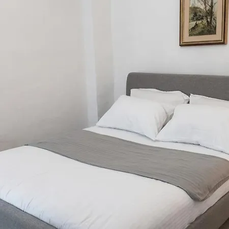 Cotroceni Ocho Apartment *
