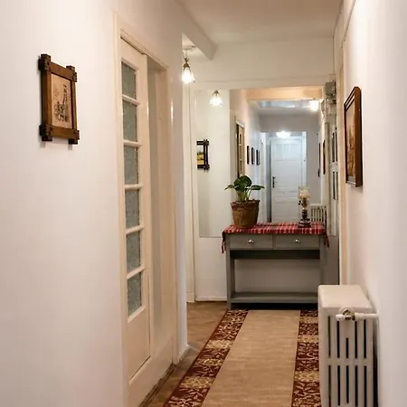 Cotroceni Ocho Apartment *